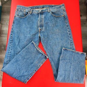 Levi's 501 jeans medium washed button fly men's size 38x30